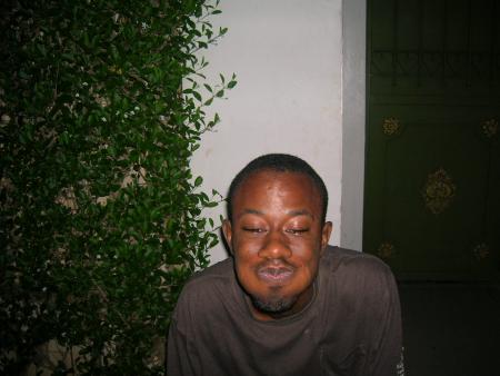 l idiot du quartier ( le plus con des cons)